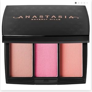 🆕️ANASTASIA BEVERLY HILLS ⚜️ BLUSH TRIO
